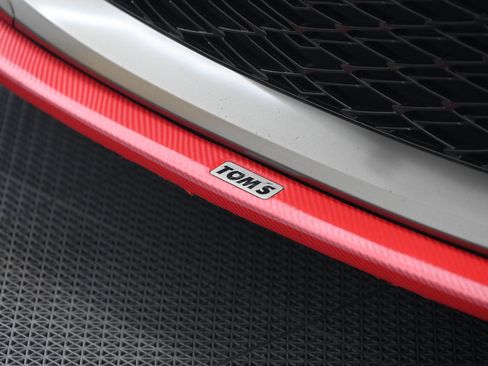 Used 2015 Lexus RC F image 11