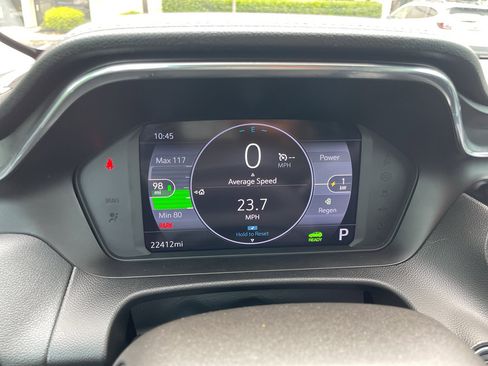 Used 2022 Chevrolet Bolt EUV LT w/ Convenience Package FWD image 22