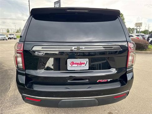 Used 2021 Chevrolet Suburban RST image 6