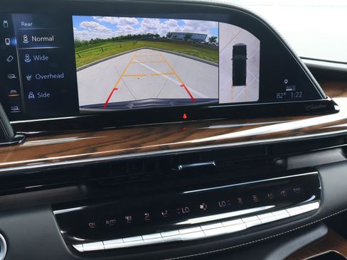 Certified 2024 Cadillac Escalade Sport Platinum image 37