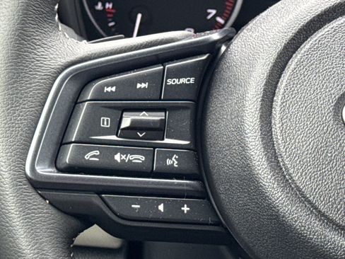 Certified 2025 Subaru Forester Limited image 6