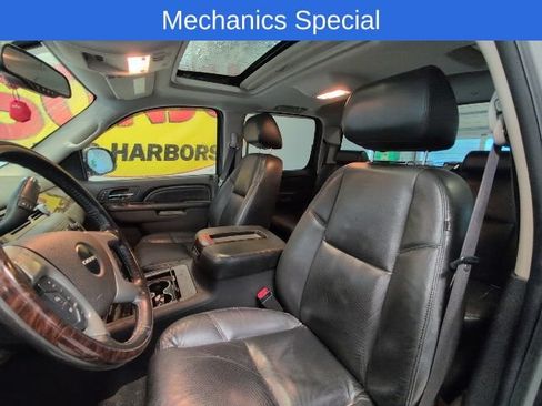 Used 2010 GMC Sierra 1500 Denali AWD/4WD image 10