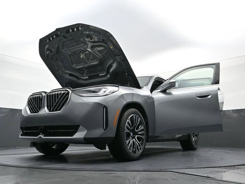 New 2026 BMW X3 xDrive30 w/ Premium Package image 41