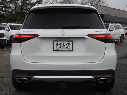 Used 2025 Mercedes-Benz GLE 350 4MATIC image 13