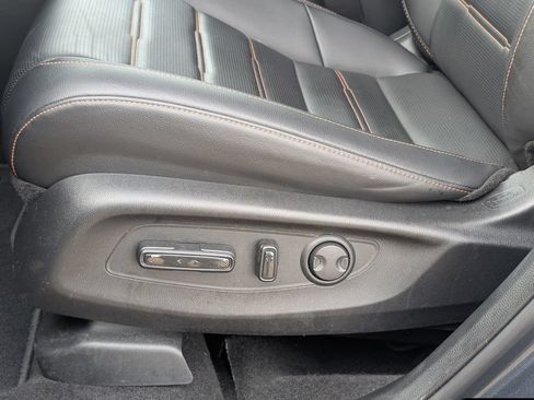 Used 2025 Honda CR-V Sport-L image 11