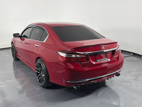 Used 2016 Honda Accord Sport image 6
