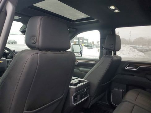 Certified 2025 Chevrolet Silverado 2500 High Country w/ Technology Package image 11