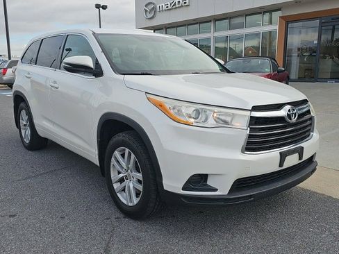 Used 2014 Toyota Highlander Plus image 1