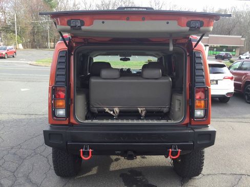 Used 2003 HUMMER H2 w/ Preferred Equipment Group image 15