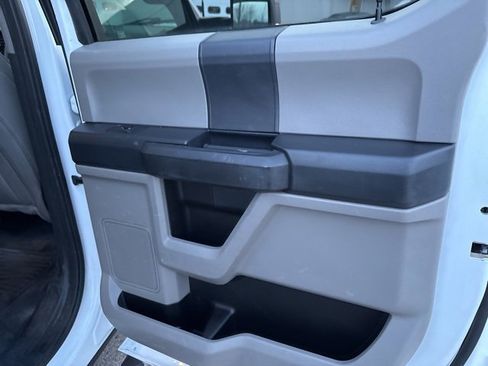 Used 2022 Ford F350 XL w/ Power Equipment Group image 27