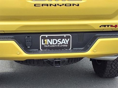 Certified 2023 GMC Canyon AT4X w/ Edition 1 image 8