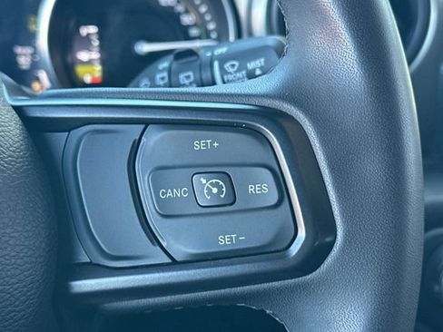 Used 2023 Jeep Wrangler Unlimited w/ 8.4" Radio Group AWD/4WD image 29