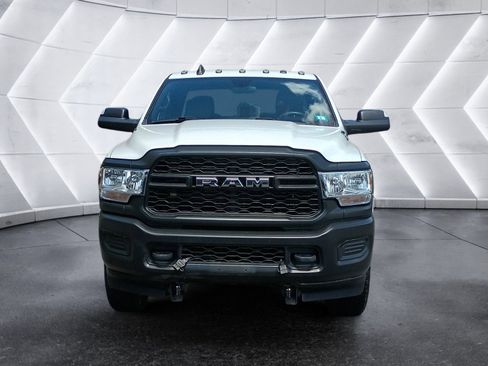 Used 2022 RAM 3500 Tradesman AWD/4WD image 9