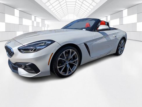 Used 2020 BMW Z4 sDrive30i w/ Convenience Package image 3