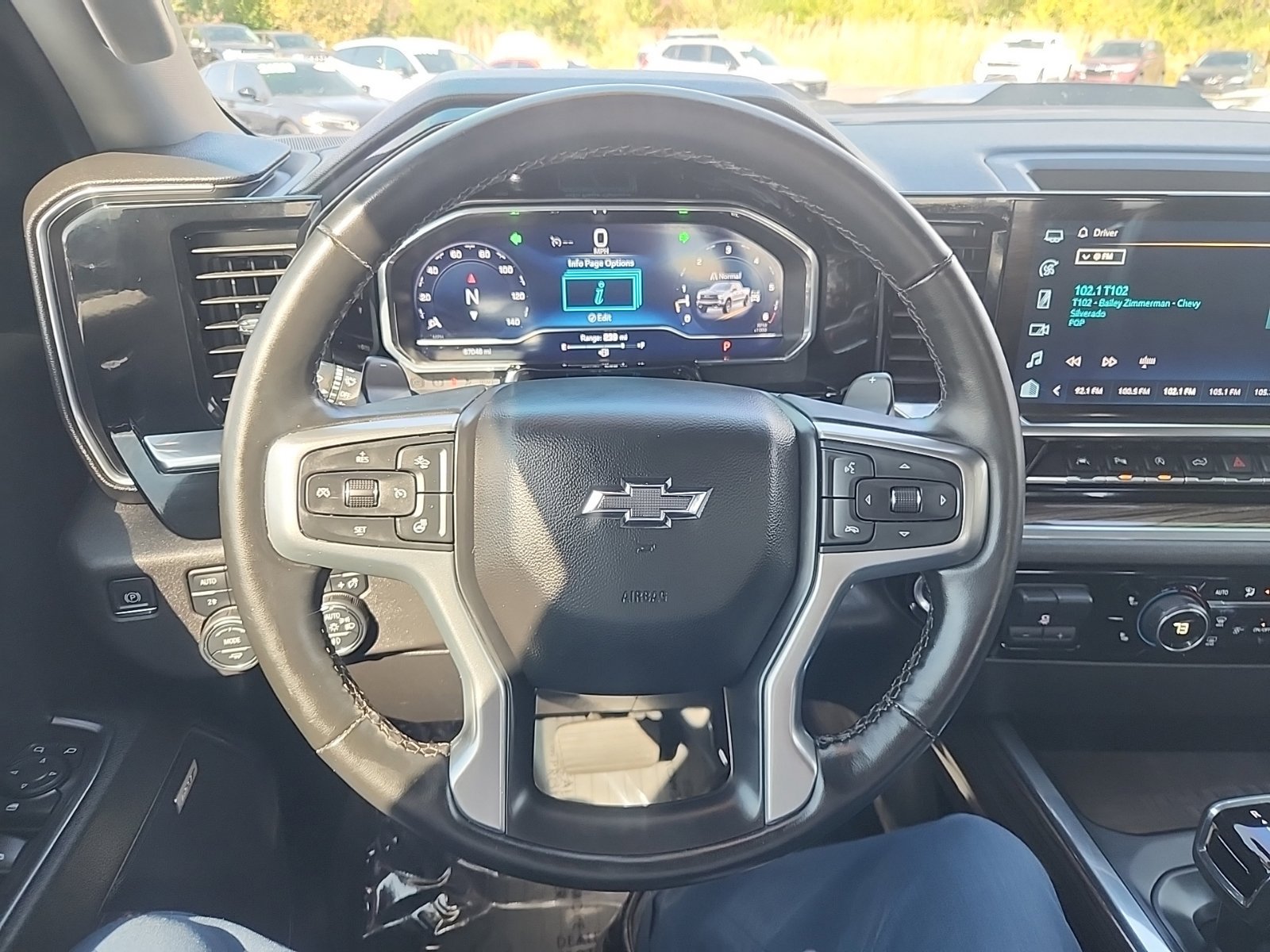 Used 2024 Chevrolet Silverado 1500 LT Trail Boss w/ LT Trail Boss Premium Package AWD/4WD image 24