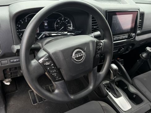 Used 2023 Nissan Frontier S w/ Technology Package RWD image 12