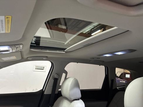 Used 2022 Kia Telluride EX FWD image 23