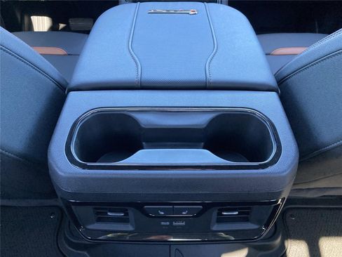 New 2026 GMC Sierra 2500 AT4 w/ AT4 Premium Plus Package image 19