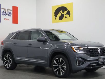 New 2026 Volkswagen Atlas Cross Sport SEL Premium R-Line