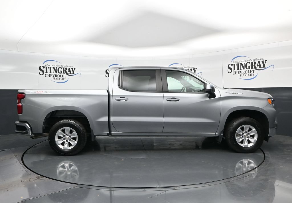 Used 2025 Chevrolet Silverado 1500 LT AWD/4WD image 8