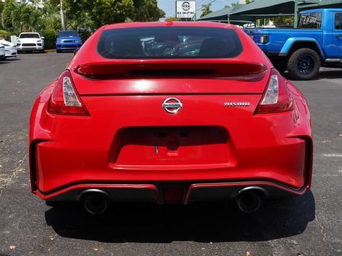 Used 2015 Nissan 370Z NISMO RWD image 13