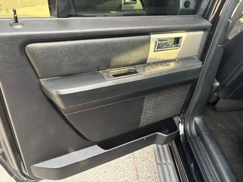 Used 2016 Ford Expedition EL Limited image 15