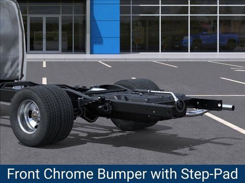 New 2026 Chevrolet Express 4500 4500 Series w/ Power Convenience Package image 12