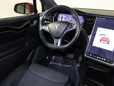 Used 2018 Tesla Model X 75D AWD/4WD image 9