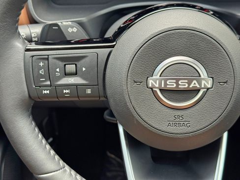 Used 2024 Nissan Rogue Platinum AWD/4WD image 20