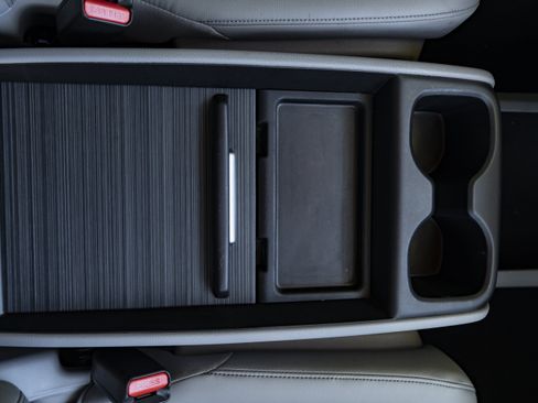 Used 2024 Honda Odyssey EX-L image 28