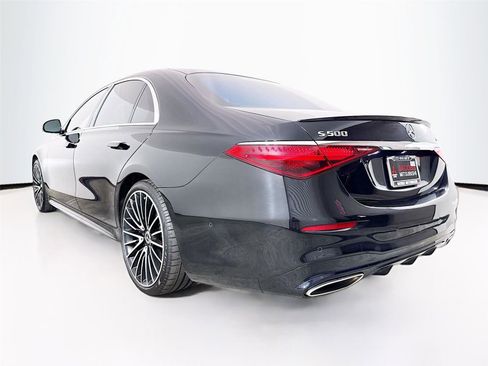 Used 2022 Mercedes-Benz S 500 4MATIC w/ AMG Line Package image 34