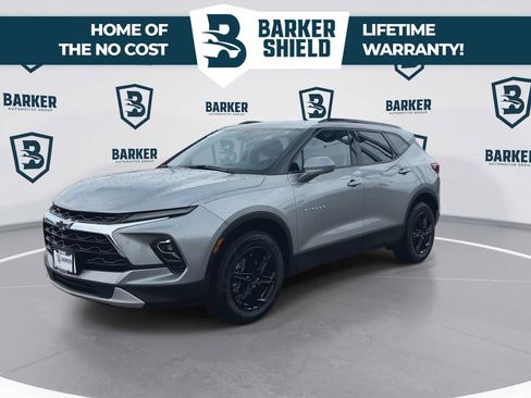 Used 2023 Chevrolet Blazer LT w/ Convenience Package FWD image 5