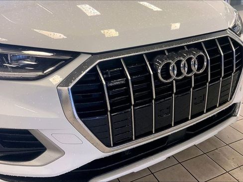 Certified 2024 Audi Q3 2.0T Premium image 32