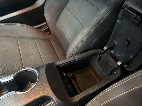 Used 2016 Ford Mustang V6 w/ Equipment Group 051A image 25