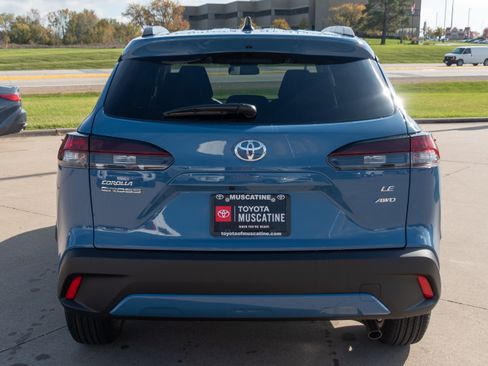 New 2026 Toyota Corolla Cross LE image 18