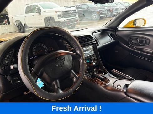 Used 2000 Chevrolet Corvette Coupe w/ Memory Pkg RWD image 17