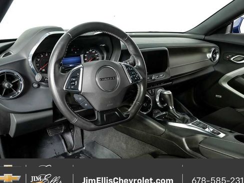 Certified 2023 Chevrolet Camaro LT w/ Technology Package image 7