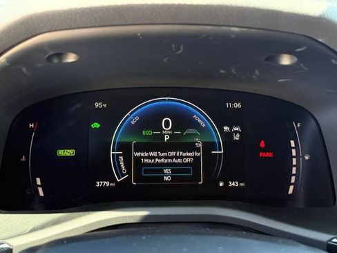 Used 2026 Toyota Camry SE w/ Convenience Package FWD image 17