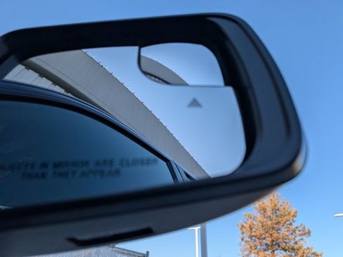 Used 2023 RAM 1500 Laramie image 5