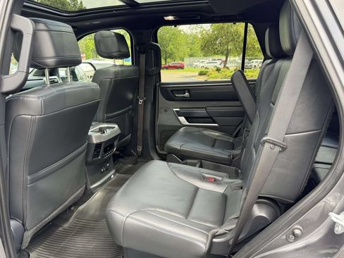 Used 2024 Toyota Sequoia Platinum AWD/4WD image 15