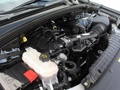 Used 2024 Jeep Grand Cherokee Limited image 53