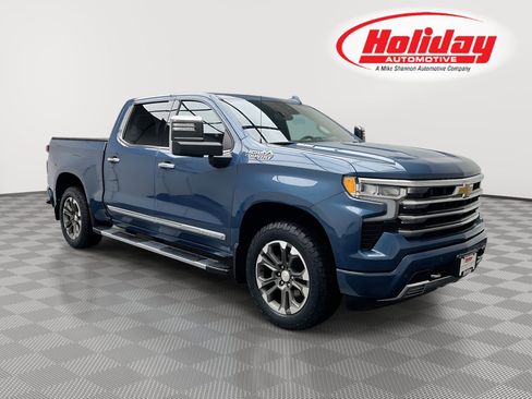 Certified 2024 Chevrolet Silverado 1500 High Country w/ Technology Package image 1