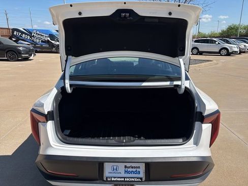 Used 2025 Kia K4 FWD image 17