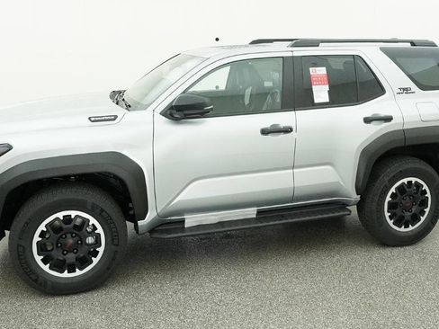 New 2026 Toyota 4Runner TRD Off-Road Premium AWD/4WD image 5