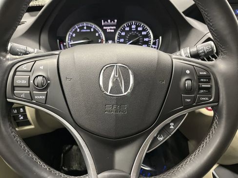 Used 2018 Acura MDX FWD image 16