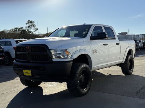 Used 2015 RAM 2500 Tradesman w/ Chrome Appearance Group image 4