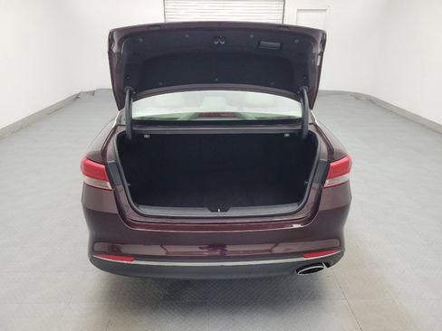 Used 2018 Kia Optima LX image 29