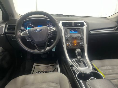 Used 2016 Ford Fusion S image 19