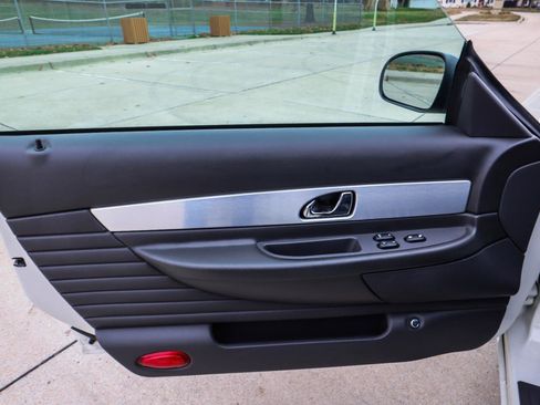 Used 2002 Ford Thunderbird image 30