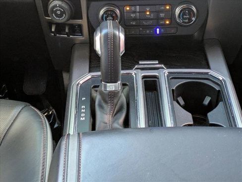 Used 2018 Ford F150 Platinum w/ Equipment Group 701A Luxury image 22